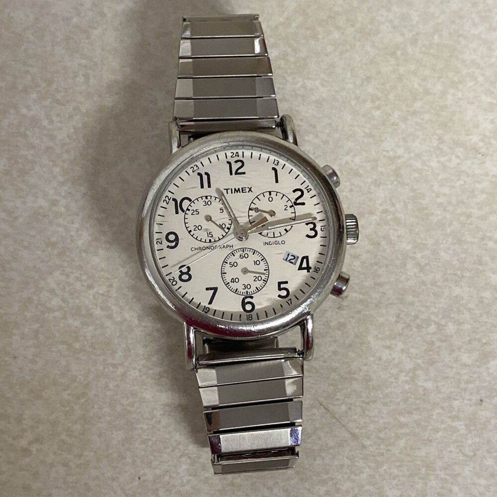 Timex Men’s Weekender Chronograph Silver watch